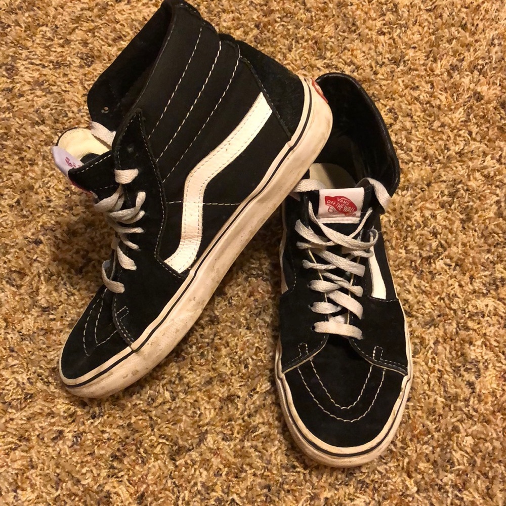 Vans high top women’s black and white sneaker